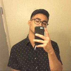 Meet your Posher, Luis